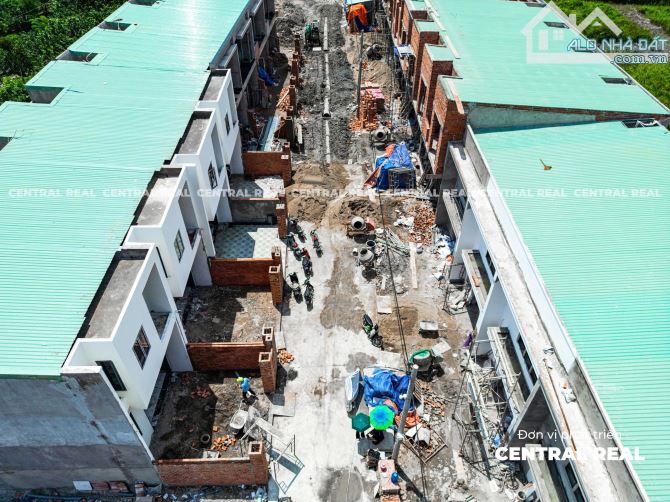 KHU VỰC BIỆT THỰ MINI; NHÀ LẦU; GÁC LỬNG GẦN HOÀN THIỆN NGAY TRUNG TÂM - 1