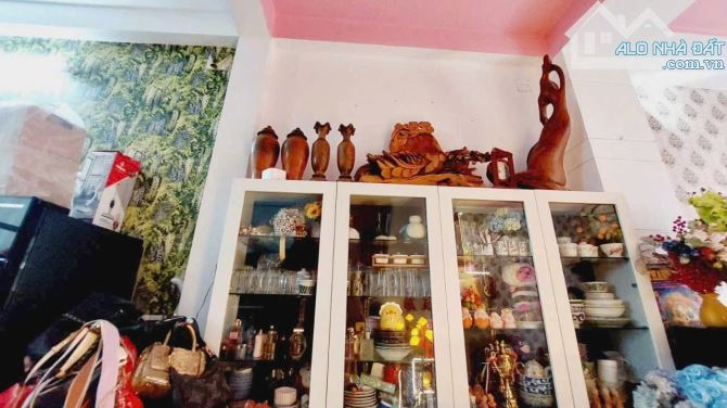 NHÀ ĐẸP GIÁ TỐT - 78M2, 3TẦNG ĐÚC BTCT MỚI VÀO Ở NGAY - CÁCH ĐỖ XUÂN HỢP 200M - 1