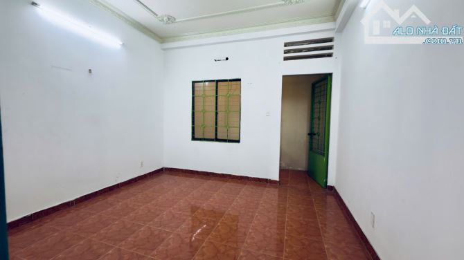 Bán nhà 1 trệt 2 lầu 207m2 mặt tiền Trần Quốc Toản TP Biên Hòa Đồng Nai có 9,5 tỷ - 1