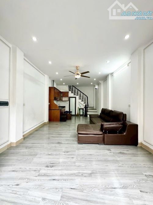 Nhà Phố Nhổn- diện tích 40m2 - 5 tầng - 1