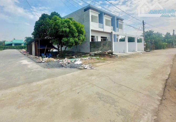 BÁN ĐẤT MẶT TIỀN ĐƯỜNG - TRUNG TÂM PHƯỜNG TÂN TRIỀU MỚI 300TR SỞ HỮU - 1