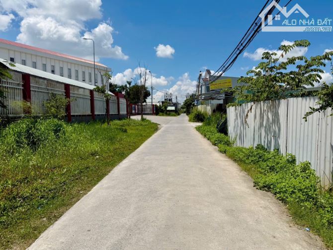 Đất Tiềm Năng sat bên Vòng Cung Tây Bắc !! Đối diện trường Tô Ngọc Vân - 415m2 - 1