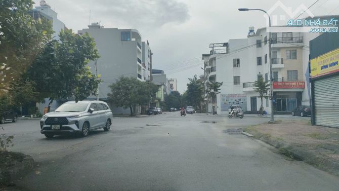 🌈🌈🌈Cần bán nhà liền kề 3tầng mặt đg ng khuyến võ cường ,💰💰💰💰 , thông đg bình than v - 1