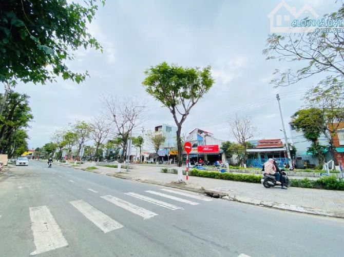SÓT LẠI LÔ GÓC 2 MẶT TIỀN NGAY BẾN XE  ĐƯỜNG YÊN THẾ DT 205M2 NGANG 8M. GIÁ BÁN 15,8 TỶ TL - 1