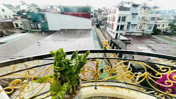 Tổ Ấm Lý Tưởng Giữa Lòng Đà Lạt – Nhà 3 Tầng, 6PN – Hẻm Ô Tô – Gần Trung Tâm - 1