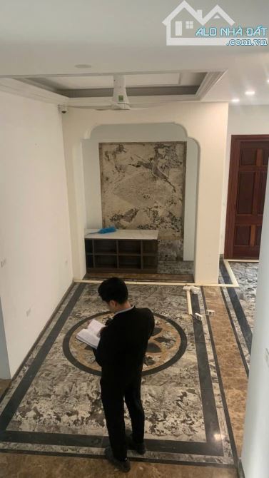 Cho thuê Biệt thự Văn Quán - Hà Đông ( Lô góc mặt tiền rộng) - 1