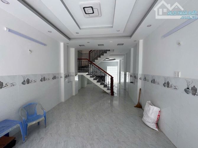 NHÀ 3 TẦNG_4 x 15m_TRẦN THỦ ĐỘ_PHÚ THẠNH_TÂN PHÚ_HẺM Ô TÔ_6.2 TỶ  🌺🌺 - 1