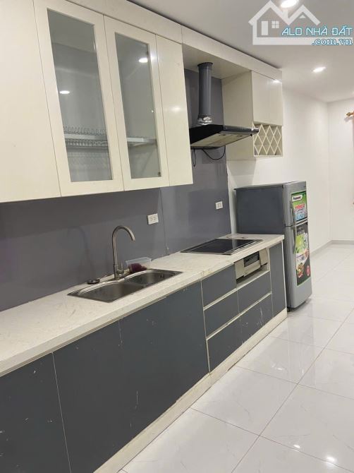 BÁN CĂN HỘ BLUE TRÂU QUỲ – TẦNG CAO THOÁNG MÁT, VIEW ĐẸP, FULL NỘI THẤT – GIÁ CHỈ 3.XX TỶ - 1