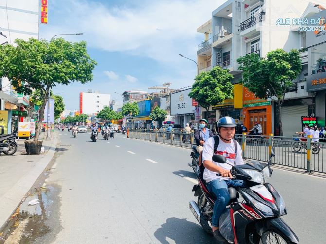 Bán nhà mtkd đường Bình Long quận Bình Tân, DT: 8x 45m ( 350m2 ) Giá chỉ 38 tỷ tl - 1