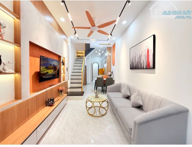 BÁN NHÀ NGUYỄN TRỌNG TUYỂN, PHÚ NHUẬN 30M2, 2 TẦNG BTCT, NHÀ MỚI ĐẸP VÔ Ở NGAY, CHỈ 4.85 T - 1