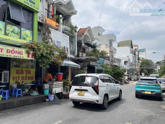BÁN NHÀ MT ĐƯỜNG SỐ GẦN LÂM VĂN BỀN Q7. DT 48m2, 2 TẦNG. Nhỉnh 9 Tỷ. - 1
