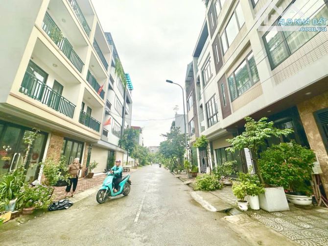 BÁN ĐẤT TÁI ĐỊNH CƯ 7.2HA – TRÂU QUỲ GIA LÂM-  ĐƯỜNG VỈA HÈ RỘNG 14M, CHỈ 6.X TỶ - 1