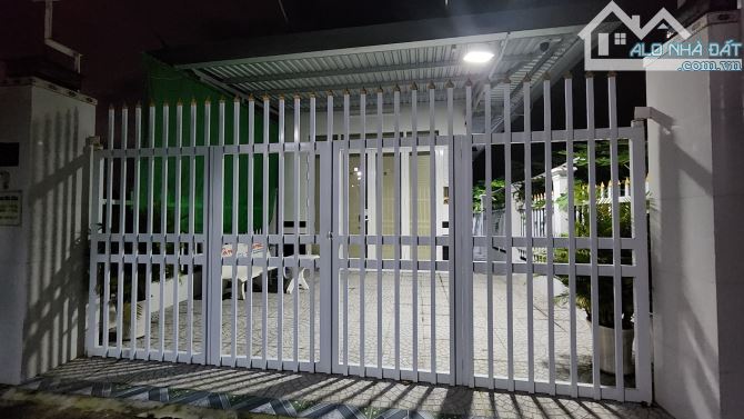 Nhà Đường Nguyễn Văn Quy, Hưng Phú, Cần Thơ: 270m², Sổ Hồng, Giá 3.2 Tỷ - 1