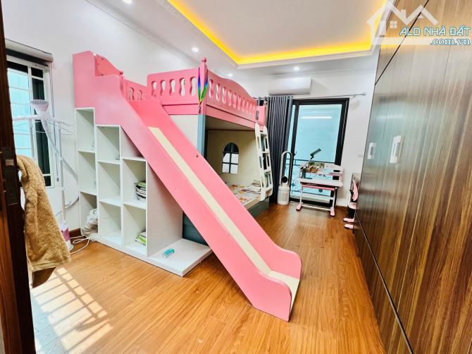 Phạm Văn Đồng – NHÀ MỚI 5 tầng–7.35 tỷ– 5 TẦNG- TẶNG FULL NỘI THẤT –THOÁNG 3 MẶT-GẦN OTO - 1