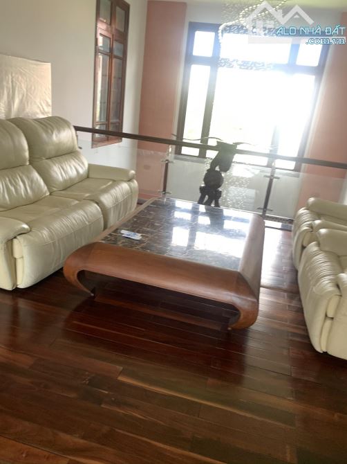 Bán biệt thự đô thị chí linh 2 p thắng nhất cũ dt 375m giá 33 ty - 1