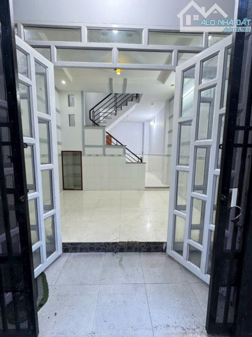 Nhà hẻm Liên Khu 5-6, Bình Hưng Hòa B dt 36m2 3 lầu 4pn 3wc giá 3,5 tỷ - 1