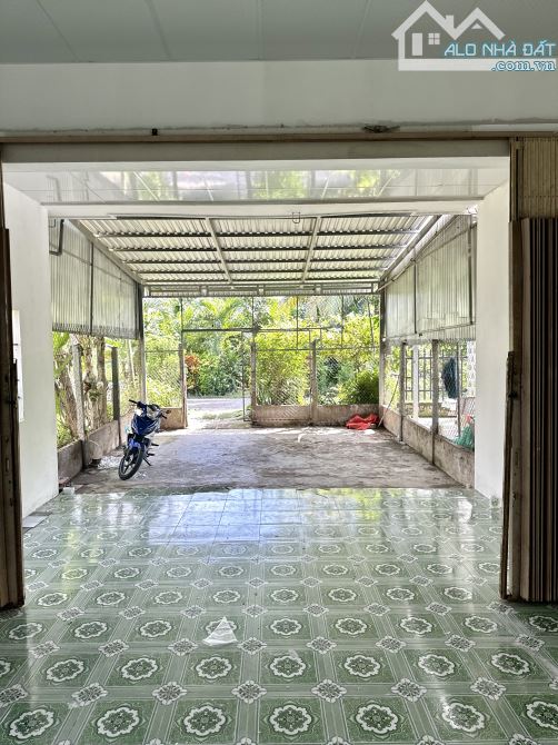 Nhà mới full thổ cư 150m2, lộ nhựa.  Dọn vào ở liền. - 1