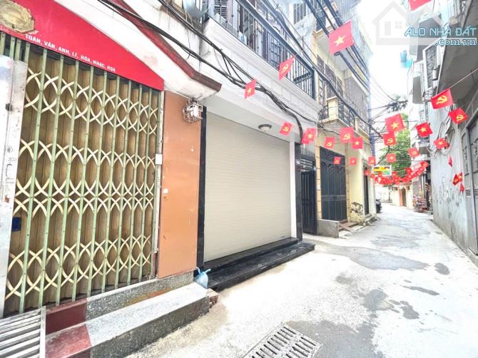 NHÀ LÔ GÓC 3 MẶT THOÁNG XUÂN THUỶ, CẦU GIẤY – 47M² x 4 Tầng – Ô TÔ TẬN NHÀ, KINH DOANH TỐT - 1
