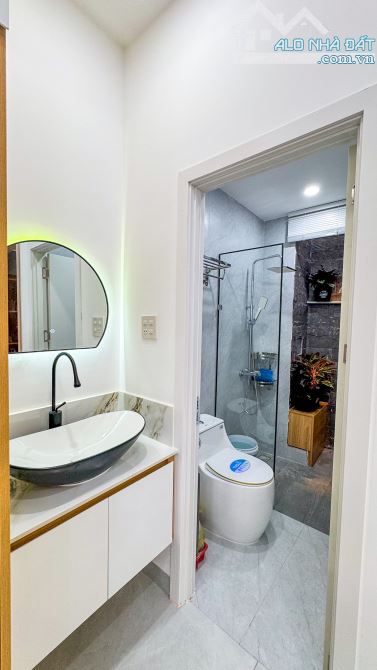 NHÀ TRỆT LẦU NHÁNH HẺM 54 HÙNG VƯƠNG CÓ 3 PHÒNG NGỦ ( 1 PHÒNG TẦNG TRỆT ) TP CẦN THƠ - 1