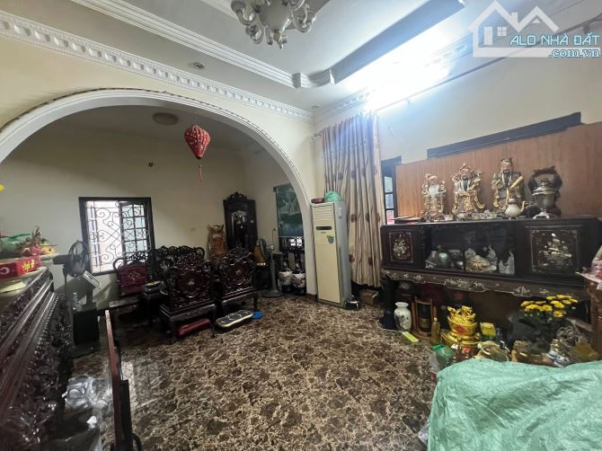 Siêu Phẩm Mặt Phố Tôn Đức Thắng Lô Góc 3 Mặt Thoáng KD 35tr/Thg DT 55M MT 5.4M Giá 31.8Tỷ - 1