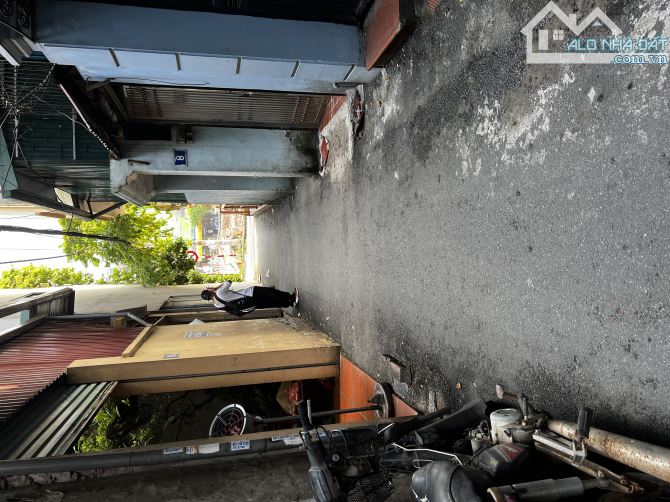 Bán nhà phố Giáp Nhị ngõ thông, 10m ra oto tránh. DT 40mx5T, MT 3.8m - 1