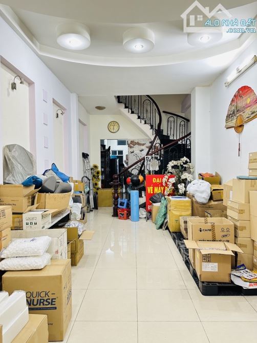 MẶT TIỀN- THOẠI NGỌC HẦU- PHÚ THẠNH TÂN PHÚ- DT: 4*30M - 5 TẦNG - CHỈ 15 TỶ 5 - 1