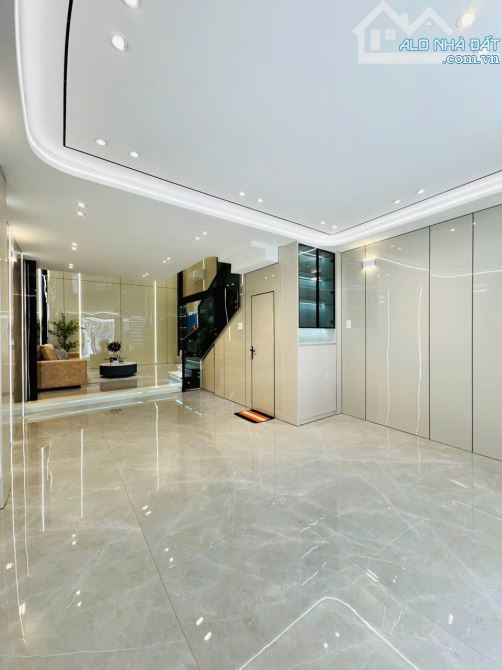 NHÀ NGỘP CÓ DÒNG TIỀN 27 TRIỆU NGAY NGUYỄN TRÃI, PHẠM NGŨ LÃO, QUẬN 1 - GIÁ: 6 TỶ 710/64M2 - 1