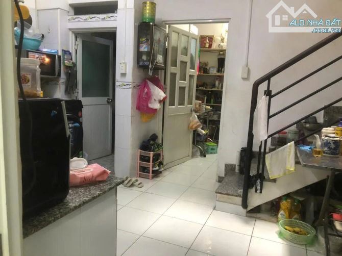 Bán Nhà Trường Sa Q3 – 58m², Ngang 4.4m, 3 Tầng, 5PN, Kinh Doanh Tốt, Giá 11 Tỷ - 1