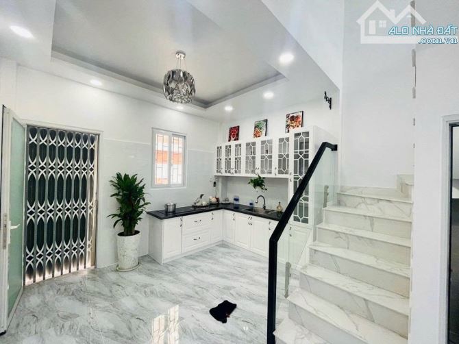 Bán nhà đẹp Lê Văn Thọ, Gò Vấp, DT 52m2, 3 tầng- 5,45 tỷ - 1