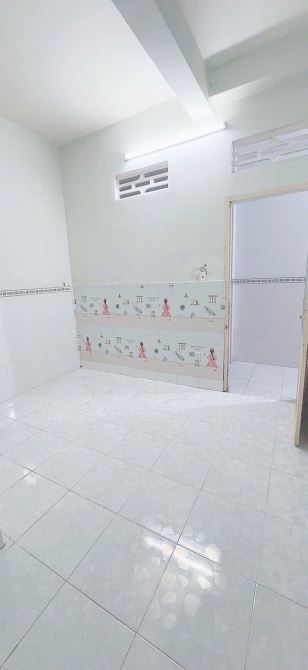 Cho thuê Phòng Trọ Đường  Phạm Thế Hiển, WC Riêng, Giờ Giấc Tự Do Chỉ 1Tr8/Tháng (12m-20m) - 1