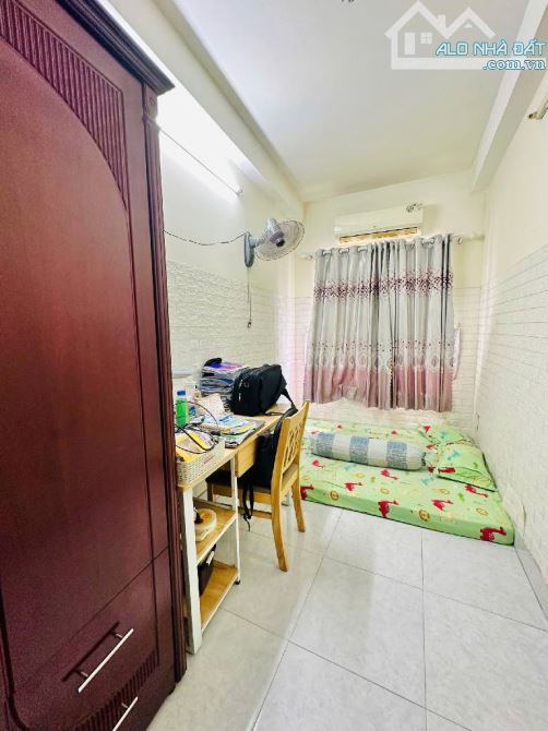 Nhà 4 tầng , hẻm thông , Nguyễn Ngọc Lộc quận 10 - 1