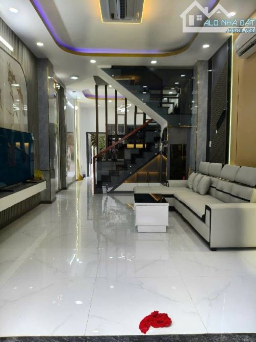 BÁN NHÀ NHÀ MỚI- 4 TẦNG- HUỲNH TẤN PHÁT- NHÀ BÈ– HXH 4M- GẦN 80M2- GIÁ HƠN 5 TỶ. - 1