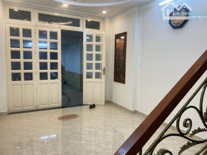 MẶT TIỀN THỐNG NHẤT - P10, DT : 4m x 20m ,3 LẦU , GIÁ : 13.5 TỶ TL - 1