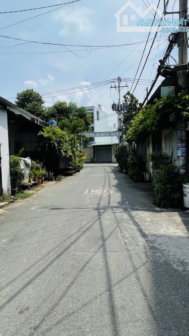 Nhà đẹp Lâm Thị Hố, Quận 12, hẻm 8m, 2 tầng, 72m2, giá 5.x tỷ - 1