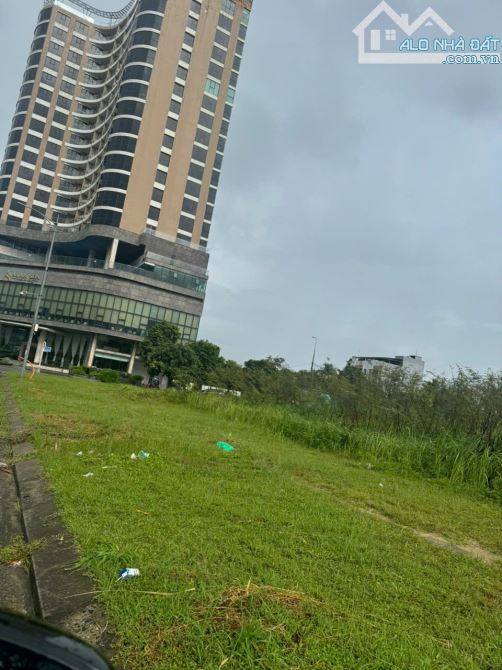 Bán 850 m2 đất 2 MT đường Lê Đức Thọ, Đà Nẵng - Giá Tốt . Đối diện KS 5 sao - Gía 52 tỷ - 1