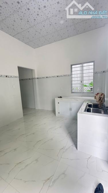 Bán gấp căn nhà Đ.Hồ Văn Tắng - củ chi - 120m2 - 725 Triệu - sổ riêng - 1
