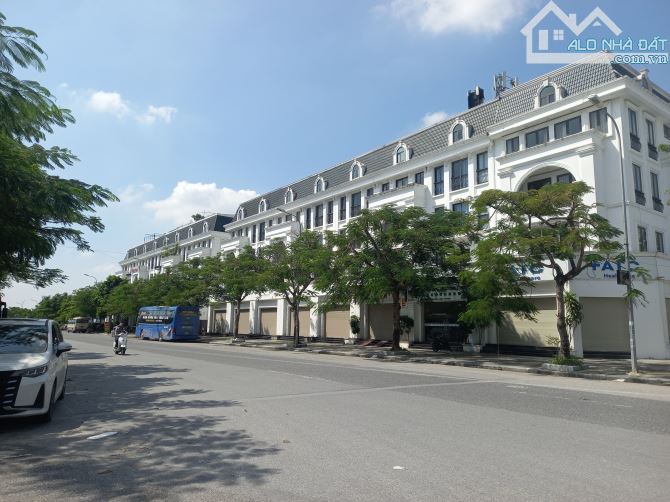Bán biệt thự lô góc, ngay cổng chính đường 30m làng Viẹt Kiều- Vĩnh Niệm - 1