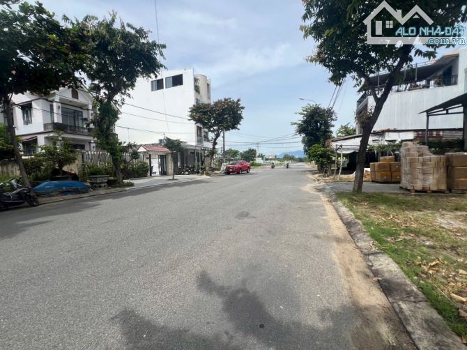 Mặt tiền Nguyễn Xí - Hoà Minh đường 10m5 giá bán nhanh - 1
