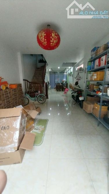 CẦN BÁN NHÀ 5 TẦNG TẢ THANH OAI Ô TÔ ĐỖ CỬA,GẦN CHỢ, TRƯỜNG GIÁ 11TY - 1