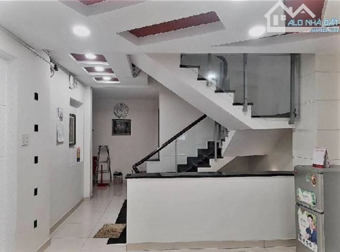 Bán nhà ( 4,3 X 21 ) nở hậu 11m, Phạm Văn Chí hẻm xe hơi, 4 tầng đúc vào ở ngay giá 11 tỷ. - 1