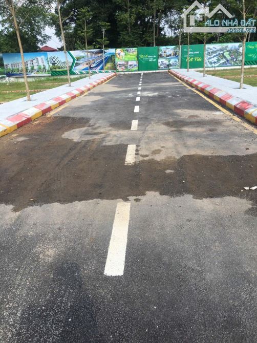 CC CẦN BÁN LÔ ĐẤT KHU ĐÔ THỊ HÒA LẠC CHỈ NHỈNH 3 TỶ - 1