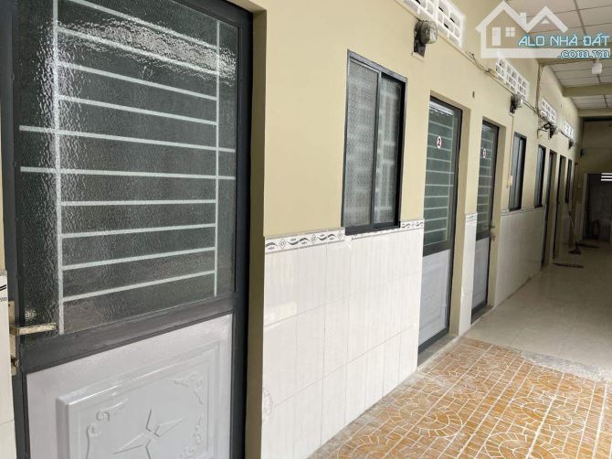 Chú Tám cần tiền ! Bán gấp căn nhà  kèm 5p trọ ở gần KCN Trảng Bàng 146m2 SHR giá 750tr - 1