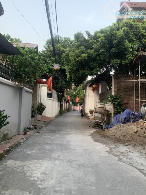 Bán mảnh đất 80m2, Trâu Quỳ, 6ty7, oto đỗ cửa, gần hvnn, bán kính 1km full tiện ích - 1