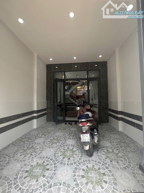 Cg♦️NHÀ 3 TẦNG , SHR , HẺM THÔNG 5M, 1/ ĐƯỜNG LÊ THỊ RIÊNG. P, Thới An,q12. Giá 6ty250 - 1