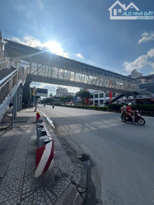 Cho thuê nhà nguyên căn 4T- Nguyễn Văn Cừ- Kinh Doanh siêu đẹp! - 1