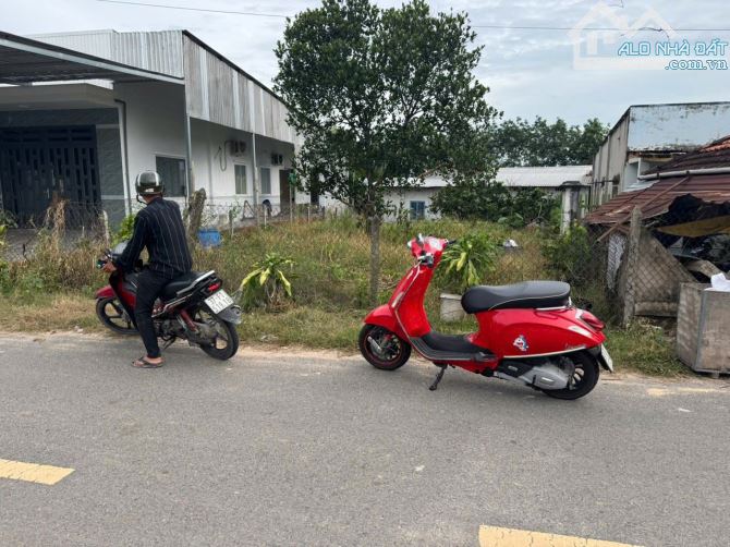 Chủ về quê bán gấp 5x25m, buôn bán kinh doanh được chỉ 1tỷ450 - 1