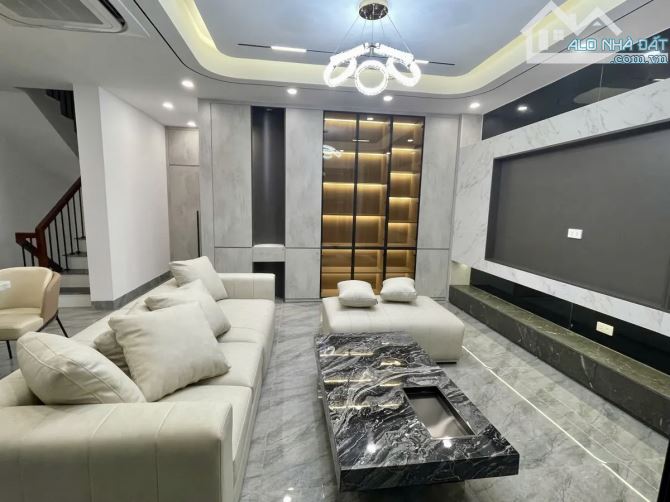 Siêu Phẩm 8 Tầng view Hồ phố Ngọc Thụy, Long Biên, Full Nội Thất, Gara 2 ô tô - 1