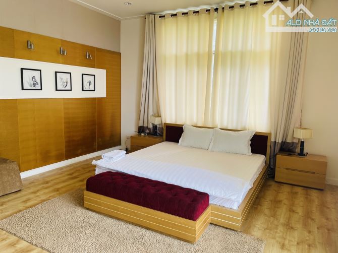 Bán biệt thự Sea Links Mũi Né view biển dãy S giá tốt gần hotel sân golf