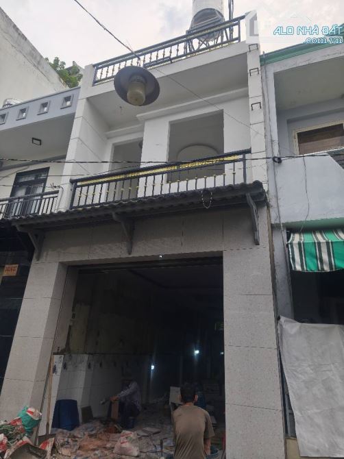 2 TẦNG - 2 MẶT HẺM XE HƠI- BÌNH TRỊ ĐÔNG- BÌNH TRỊ ĐÔNG A- BÌNH TÂN DT: 4*11.7M- 3 TỶ 950 - 1