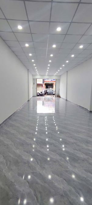 Cho thuê nhà MT tân kỳ tân quý 4,5x20 trệt thông suốt nhà mới - 1